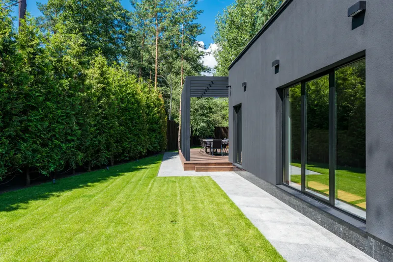 Real Estate Listings preview